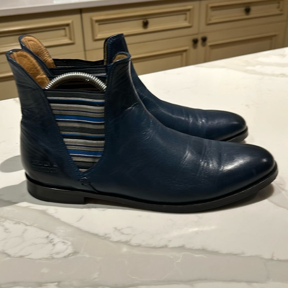 Melvin & Hamilton Navy Boots